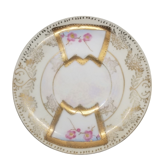 VINTAGE WINDSOR HAND PAINTED PORCELAIN SMALL PLATE - Picture 1 of 5
